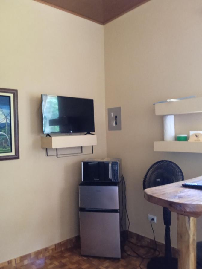 Alma Del Bosque Vacation Home And Apartments 케포스 외부 사진