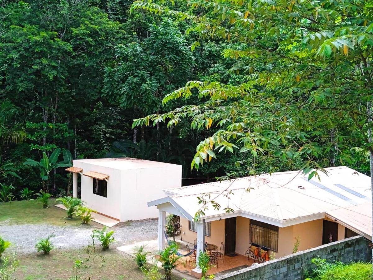 Alma Del Bosque Vacation Home And Apartments 케포스 외부 사진